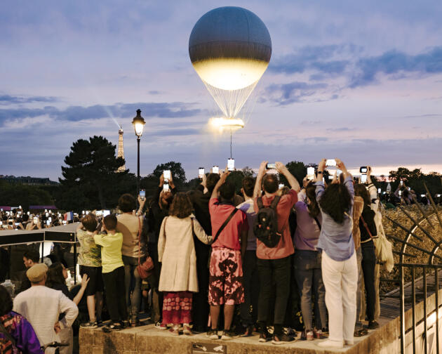 Allumage de la vasque olympique aux Tuileries, à Paris, le 4 septembre 2024.