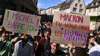 Manifestation Ã  Strasbourg "contre le coup de force de Macron" aprÃ¨s la nomination de Michel Barnier Ã  Matignon, le 7 septembre 2024